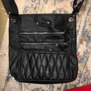 Rossetti shoulder bag nothing wrong, downsizing